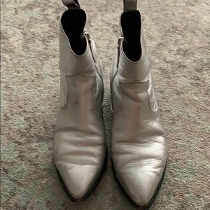 ⚡️FLASH SALE ⚡️Veronica Beard Size 41 Silver Boots